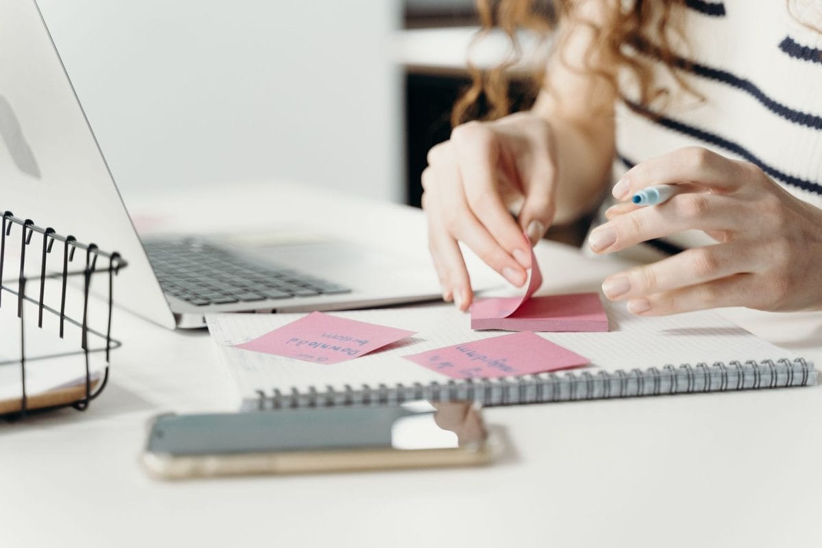 How to Write a Mid-Year Self-Review That Your Manager Actually Reads